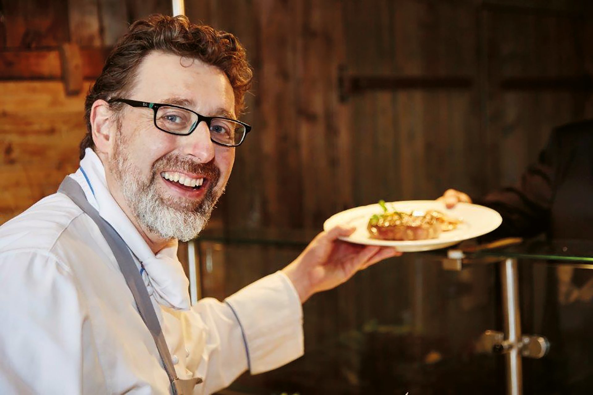 Claus Peter, Gastronom, Hotel Peter