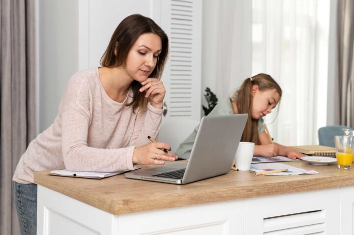 Mütter wollen unter besseren Bedingungen mehr arbeiten